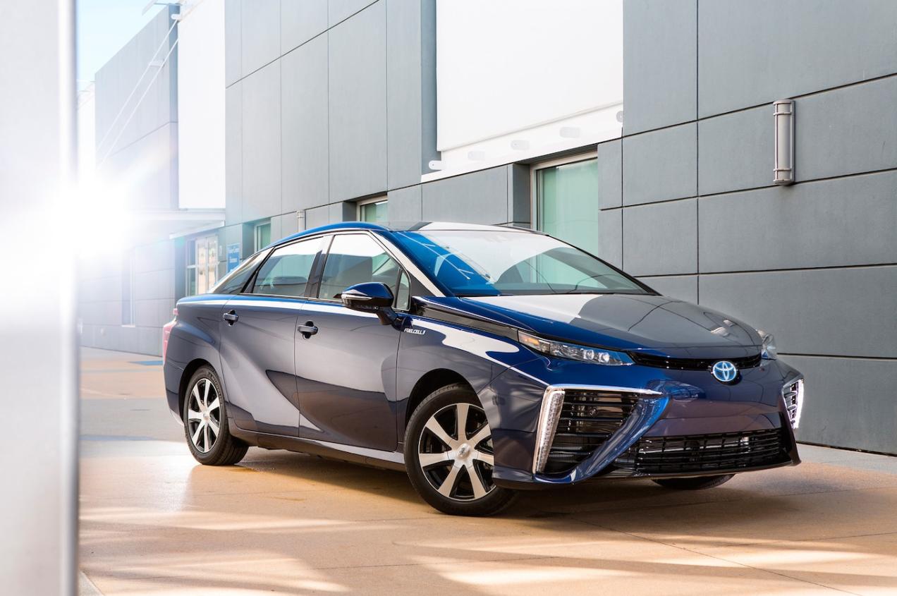 Unveiling the Toyota Mirai: A Detailed Examination of its Performance, Range, and Sustainability